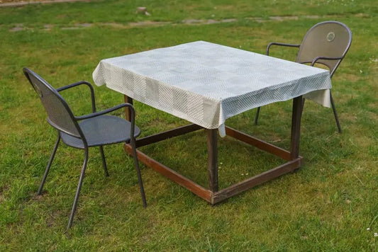 12 Stylish Ideas for Small Space Outdoor Dining - Ocklawaha Outpost