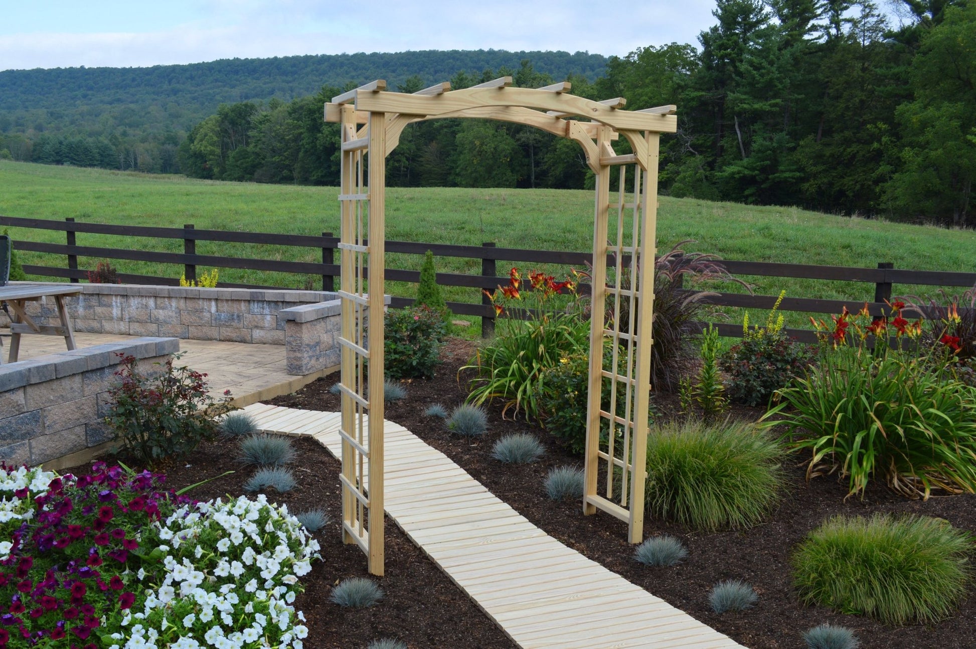 Amish Crafted 4ft Madison Arbor: Experience Timeless Elegance for Your Outdoor Oasis - Ocklawaha Outpost